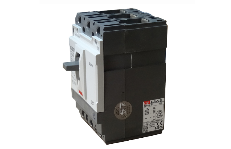 TD和TS塑殼斷路器外部附件選型介紹